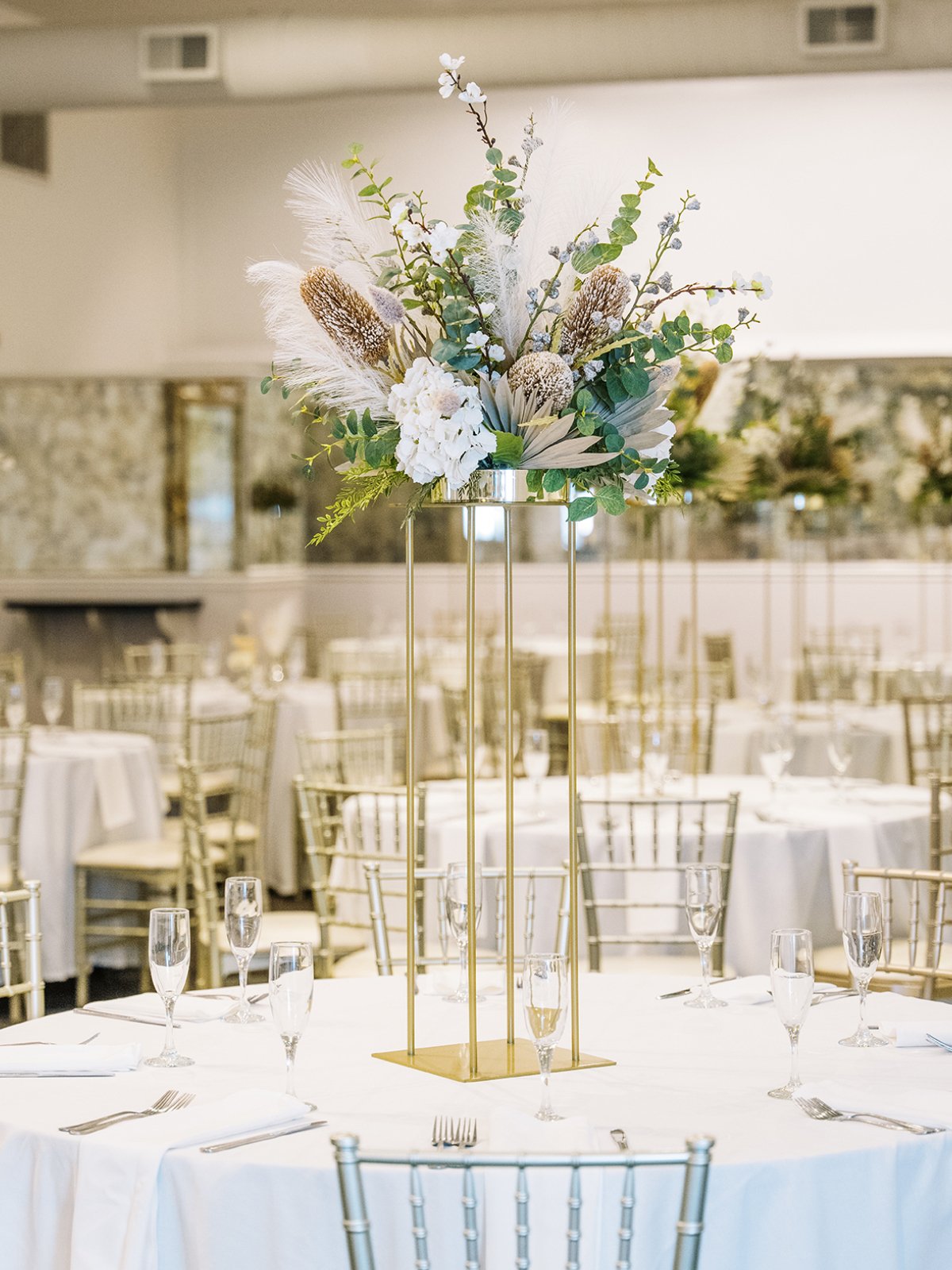 Madison Centerpiece Images